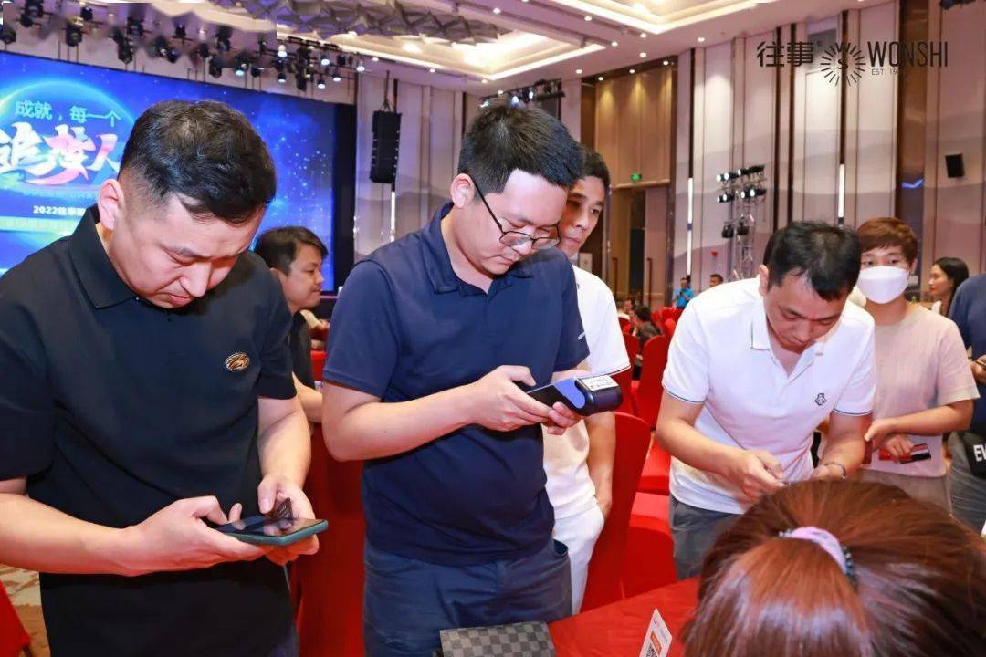 华体会官网-包含半决赛火热进行中！惊喜连连的词条